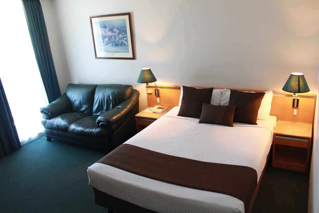 Mid City Motor Inn Singleton Room photo